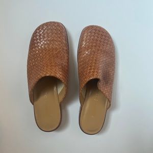 Laura Scott Cognac Woven Flat Mules, Size 6M